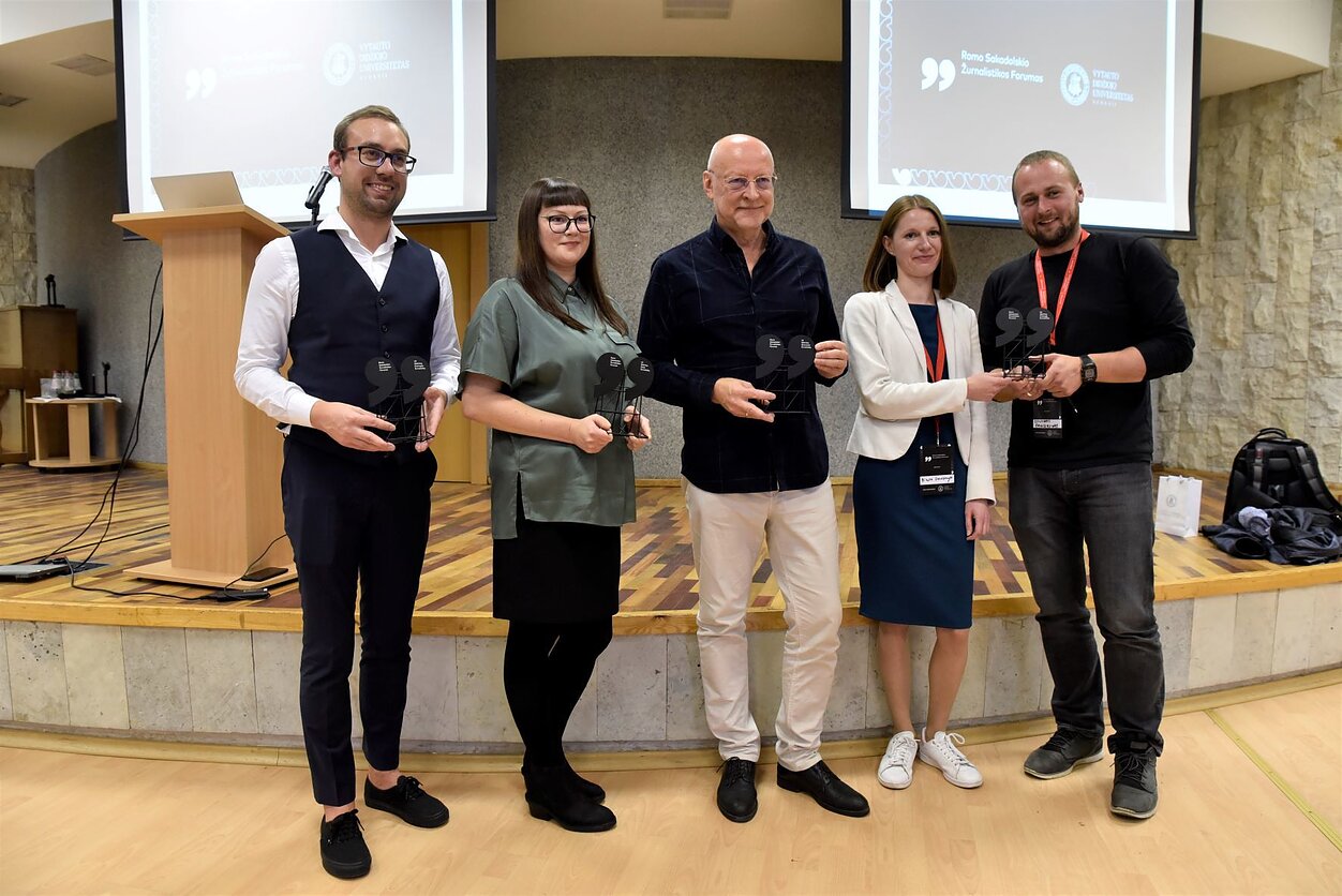 Romo Sakadolskio žurnalistikos apdovanojimai Romo Sakadolskio žurnalistikos apdovanojimai