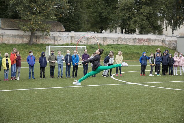 Antakalnio progimnazijos atnaujintas stadionas Antakalnio progimnazijos atnaujintas stadionas