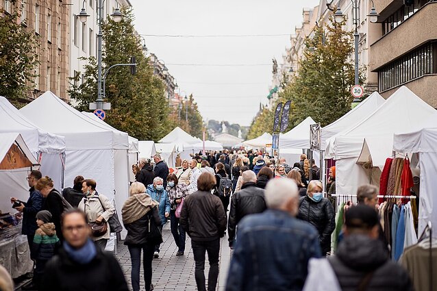Savaitė. Vyriausybės ribojimai situacijos nepakeis? Pandemija sugrąžino į praėjusio rudens niūrią realybę