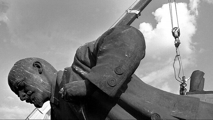 Kaip totalitarinis režimas formavo žmogų – nuolatinėje ekspozicijoje „Homo sovieticus“