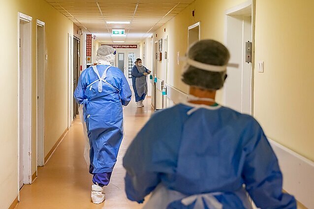 Pečeliūnas: dauguma į ligonines patekusių nepasiskiepijusių pacientų vėliau gailisi