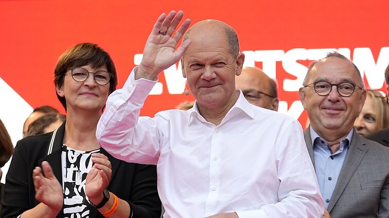 Panorama. Aklavietė Vokietijoje po rinkimų: laimėjo socialdemokratai, bet kas pakeis Merkel – atviras klausimas
