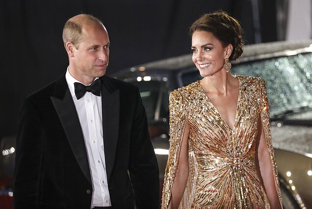 Filmo apie Jamesą Bondą „Mirtis palauks“ („No Time To Die“) premjeros akimirka, Kate Middleton ir princas Williamas Filmo apie Jamesą Bondą „Mirtis palauks“ („No Time To Die“) premjeros akimirka, Kate Middleton ir princas Williamas