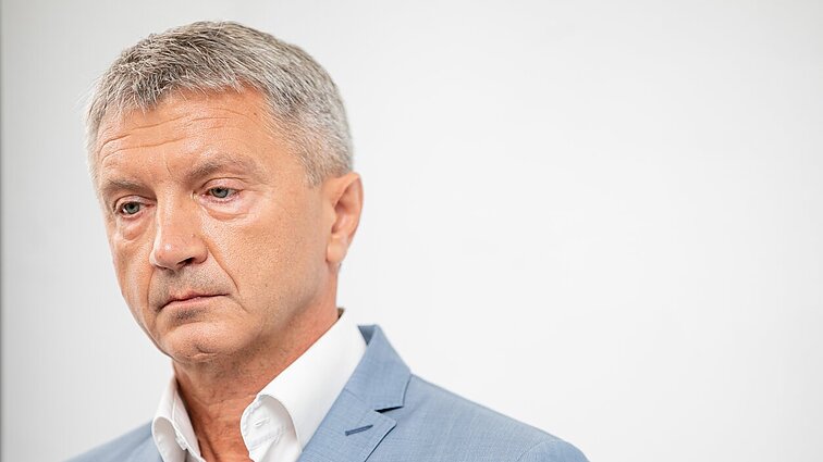 Gimę tą pačią dieną. Sunkiausios būklės vaikus vienas gydydavęs prof. Kėvalas: turbūt tikrai turėjau angelą sargą