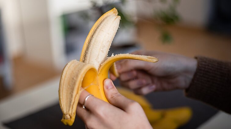 Augalų ekspertė siūlo bananus auginti kaip kambarines gėles, pasitarnaus ir oro drėkinimui