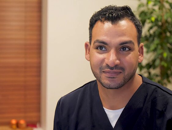 Pusryčiai pas kaimyną. Lietuvoje gyvenantis egiptietis Ashraf Beshara: sugebu priversti lietuvius šypsotis