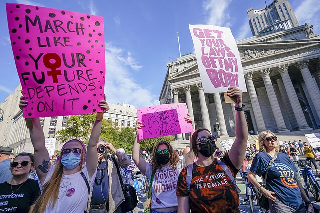 Visose JAV šimtai tūkstančių žmonių protestuoja prieš abortų ribojimus