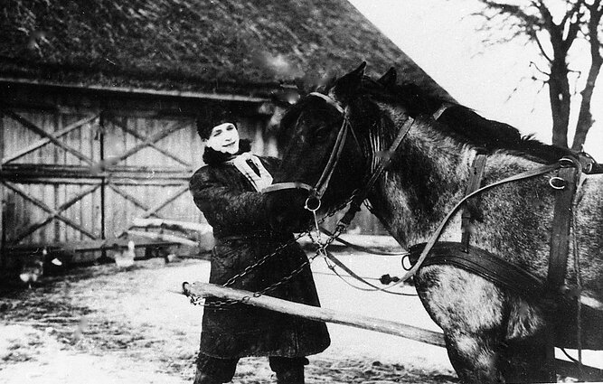 Jonelis. Kadras iš filmo „Onytė ir Jonelis“ Jonelis. Kadras iš filmo „Onytė ir Jonelis“