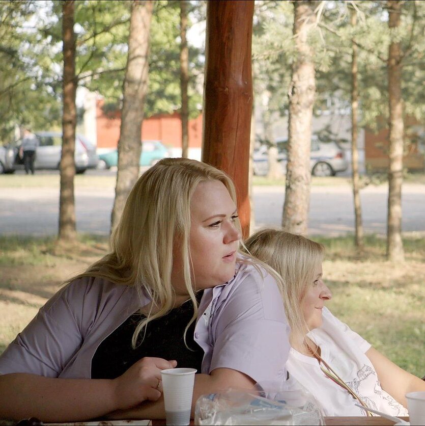 Pilno metro. Dokumentinis filmas „Būsiu su tavim“: savižudybių prevencija gali būti veiksminga