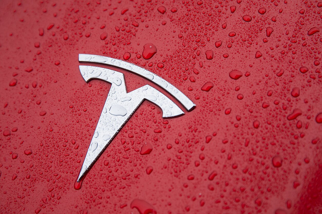 „Tesla“ „Tesla“