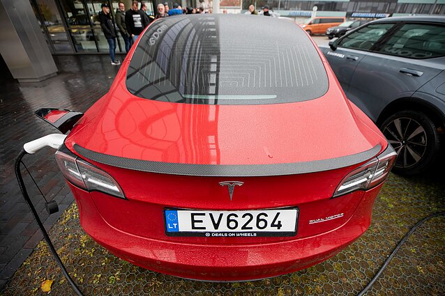 „Tesla“ „Tesla“