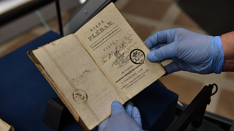 Spaudos konferencijoje pristatyta paroda „Kad tėvynė gyvuotų. Lietuva ir Lenkija 1791 m. konstitucijos epochoje“