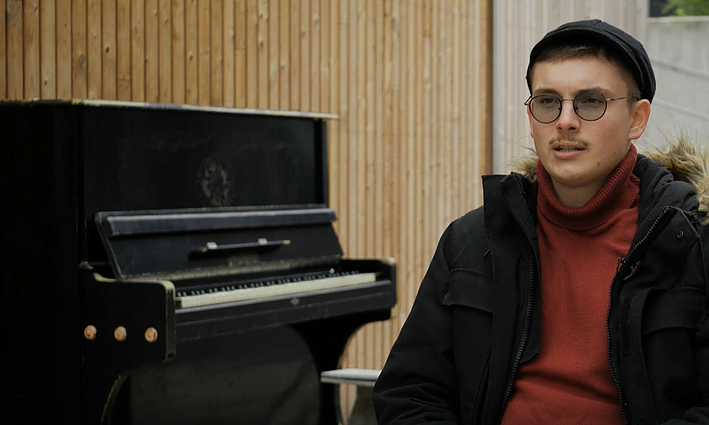 Pianinu kinui akompanuojantis Viktoras Orestas: šios profesijos žmonių pasaulyje – apie penkiasdešimt