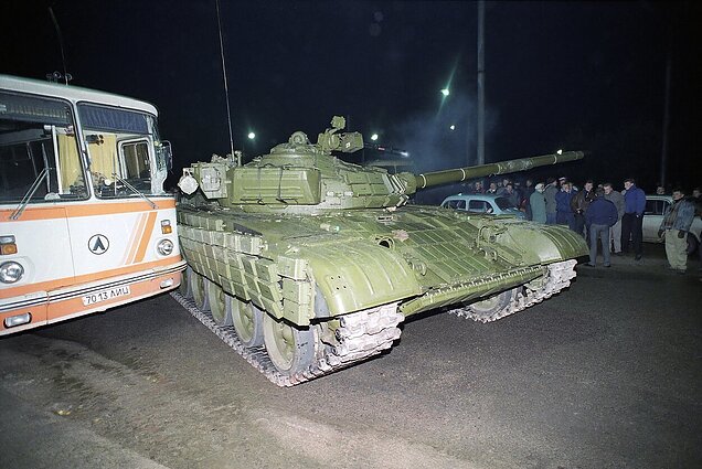 Graikijoje sulaikytas nuteistasis sausio 13-osios byloje: per 90 dienų nuo sulaikymo turi būti priimtas sprendimą, ar išduoti jį Lietuvai