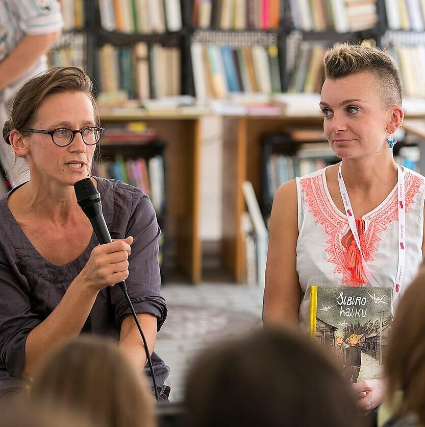 BNS nuotrauka, 10–12. Frankfurto knygų mugėje - „Sibiro haiku“ sėkmė