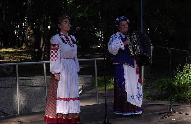 Vilniaus sąsiuvinis. Pokalbis su dailininku Borisu Šandrocha, XXV-oji gudų dainų šventė Klaipėdoje