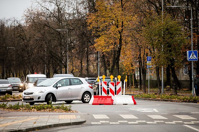 Vytenio ir Naugarduko gatvių sankryžoje eismas virto chaosu