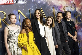 Angelina Jolie su vaikais Angelina Jolie su vaikais
