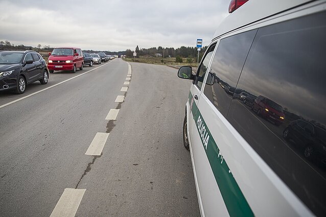 Žinios. Ilgąjį savaitgalį dirbs sustiprintos policijos pajėgos: bus vykdomi reidai, blaivumo patikrinimai