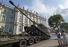Military parade in Saint Petersburg (associative image) Military parade in Saint Petersburg (associative image)