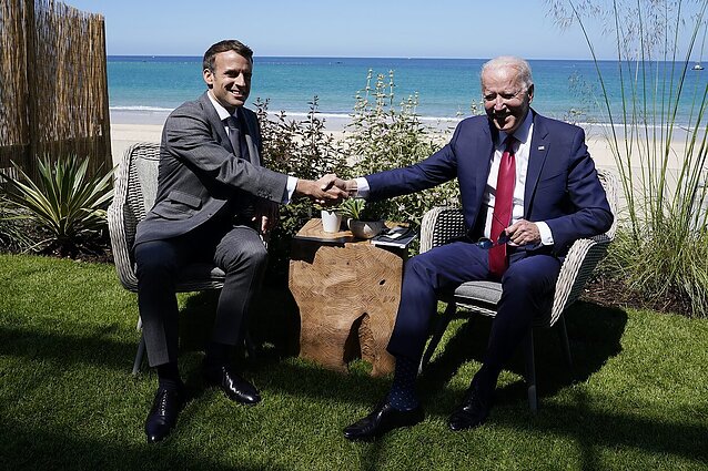 Macrono ir Bideno susitikimas: JAV pažadėjo stiprinti bendradarbiavimą užtikrinant saugumą Prancūzijai