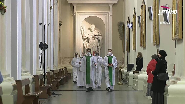 Šv. Mišios iš Vilniaus arkikatedros bazilikos.