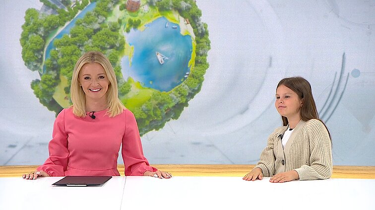 Svajoja vaikai. Atėnė sieks tapti TV laidų vedėja: jai pirmuosius žingsnius svajonės link atskleidė Ugnė Siparė