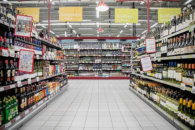 LRT Aktualijų studija. Ar jau laikas Lietuvoje liberalizuoti alkoholio prekybą?