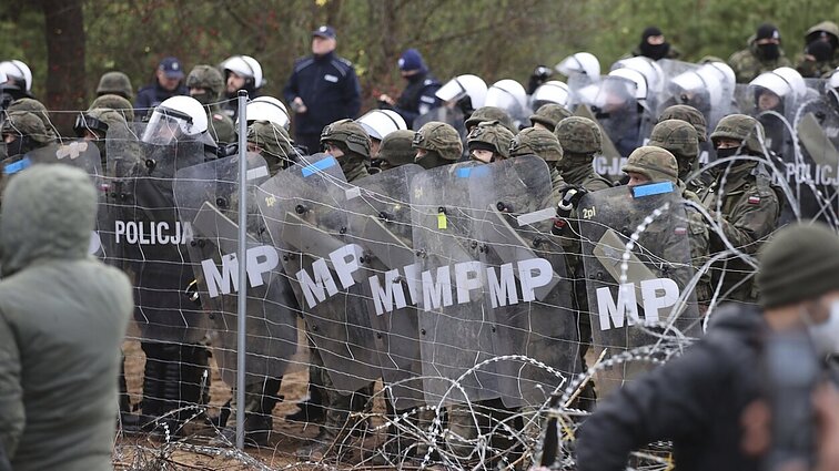 LRT reporteris Lenkijoje: situacija aštrėja, dalis pasienio karių vyksta į Varšuvą sergėti Nepriklausomybės dienos minėjimo
