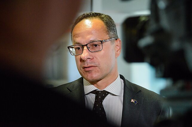 Pavilionis: Merkel skambutis Lukašenkai neatitinka oficialios Vokietijos pozicijos