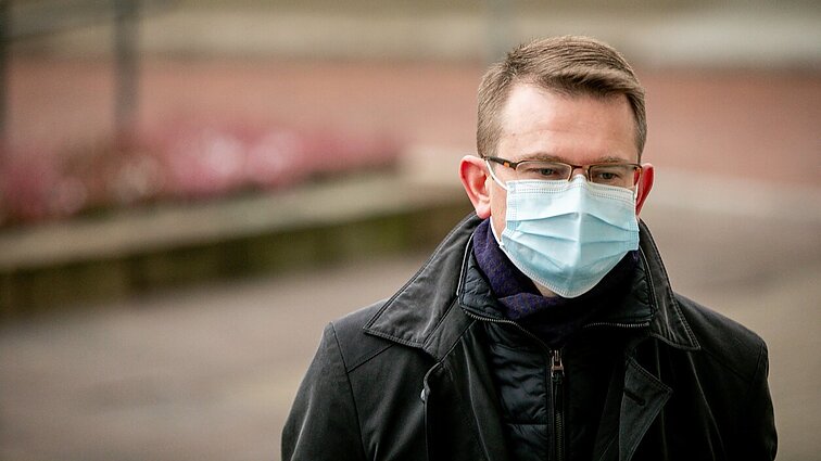 Dulkys dėl GP vaikams: jei mokykla veda mokinius į kiną ir tai yra ugdymo dalis, šio dokumento nereikės