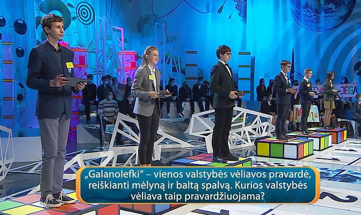 Lietuvos tūkstantmečio vaikai. Kurios valstybės vėliava pravardžiuojama „Galanolefki“?