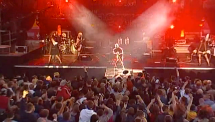 „RebelHeart“ 2004-aisiais