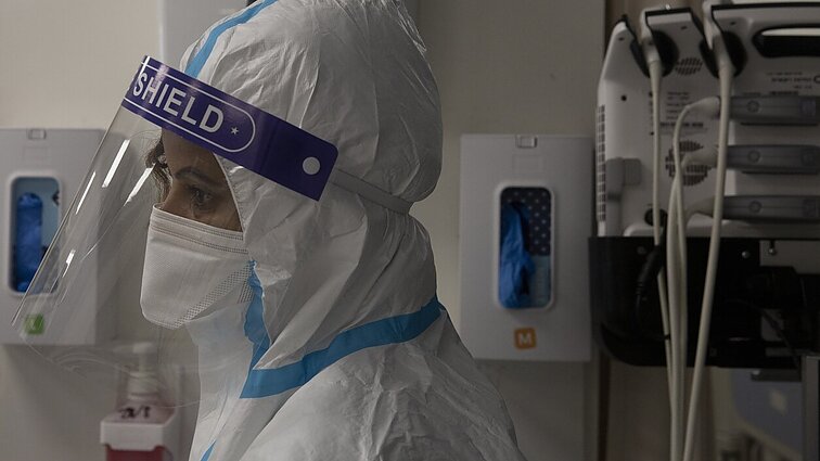 Čaplinskas sako – ar turima vakcina įveiks naująją koronaviruso atmainą geriausiai parodys realaus gyvenimo duomenys