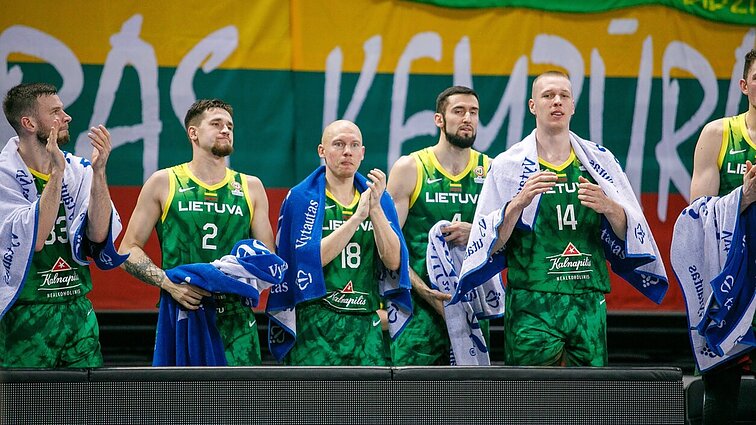 Sportas. Orai. Maksvytis debiutavo pergalingai: Lietuvos rinktinė Klaipėdoje įveikė Bulgariją (su vertimu į gestų k.)