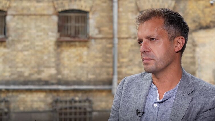 Andrius Tapinas apie laisvę: kartais banko paskola gali būti didesnis suvaržymas nei keli mėnesiai kalėjime