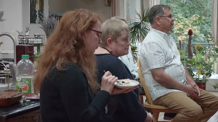 Portlando lietuviai jaukiems susitikimams renkasi pirmininkės namuose: dėl atskirų patalpų nuomos esame priklausomi nuo latvių