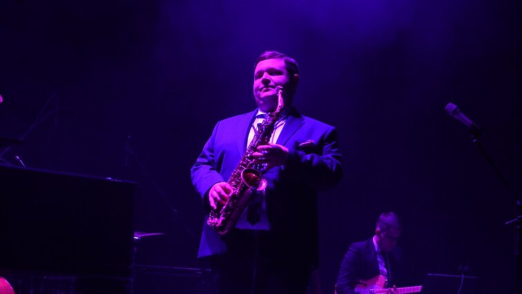 Kas geresnio, kaimyne? Apie meilę tėvynei ir muzikai. Susitikimas su saksofono virtuozu Rafalu Jackevičiumi