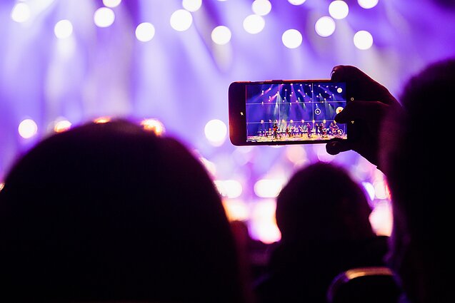 Koncertas / Asociatyvi