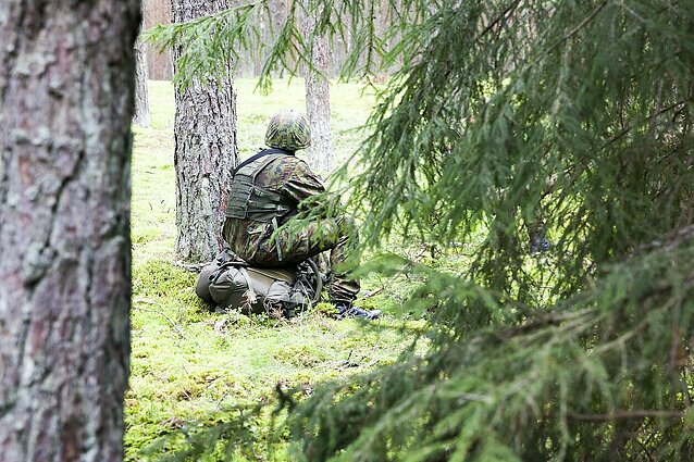 Aiškėja tragiškos nelaimės poligone detalės: įtariama, kad šauktinis nusižudė