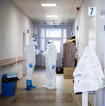 10–12. Kampanija „Dramblys ligoninėje“ siekia padrąsinti medikus kreiptis psichologinės pagalbos