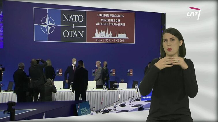 Panorama (su vertimu į gestų k.)