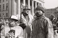 Virgis Stakėnas, Vytautas Kernagis 1991 m. kovo 11 d. Virgis Stakėnas, Vytautas Kernagis 1991 m. kovo 11 d.