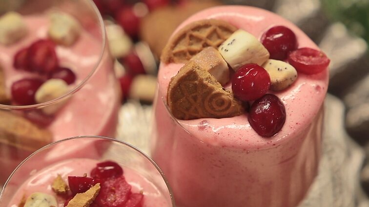 Senoviškas lietuviškas desertas, kurį gamino močiutės: spanguolių putėsiai su manų kruopomis