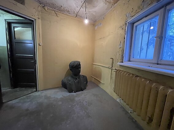 Kaune perkeltas Petro Cvirkos biustas