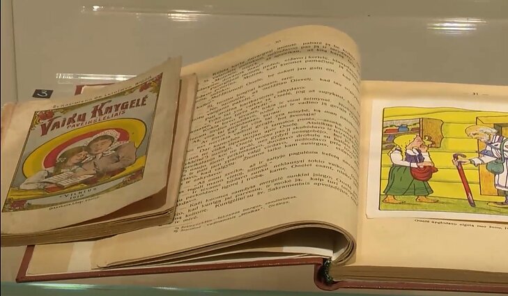 Itin retos, prieš beveik 200 metų išleistos knygos vaikams – Maironio lietuvių literatūros muziejaus parodoje