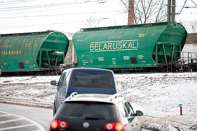 Žinios. Nežinia dėl baltarusiškų trąšų: tranzitas gali tęstis ir iki kovo vidurio