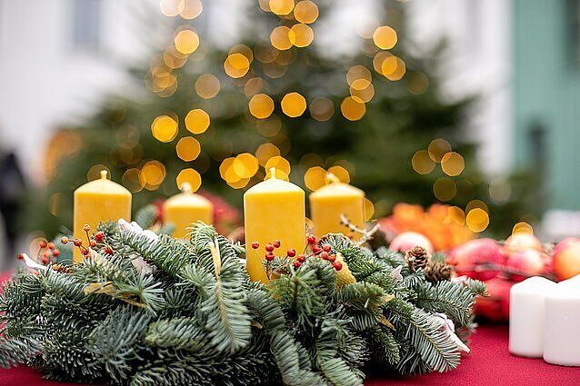 Klauskite daktaro. Kalėdos: kaip prie šventinio stalo pajusti saiką ir ramybę?
