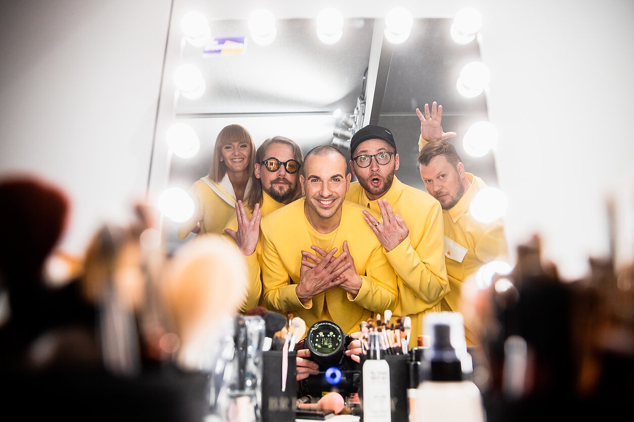 Lietuvos atstovai „Eurovizijoje“ grupė „The Roop“ surengė diskoteką 2021-ųjų konkurso scenoje. Finalo balsavimas lėmė, kad Lietuvos atstovai užėmė aštuntą vietą.