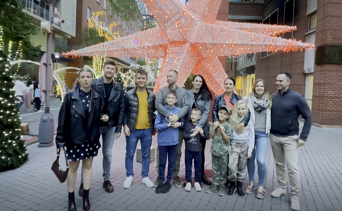 Pasaulio lietuviai sveikina tautiečius visame pasaulyje